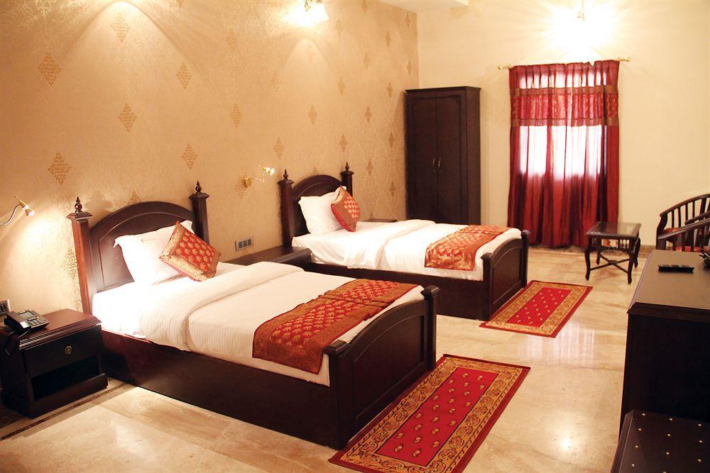 Welcomheritage Traditional Haveli होटल